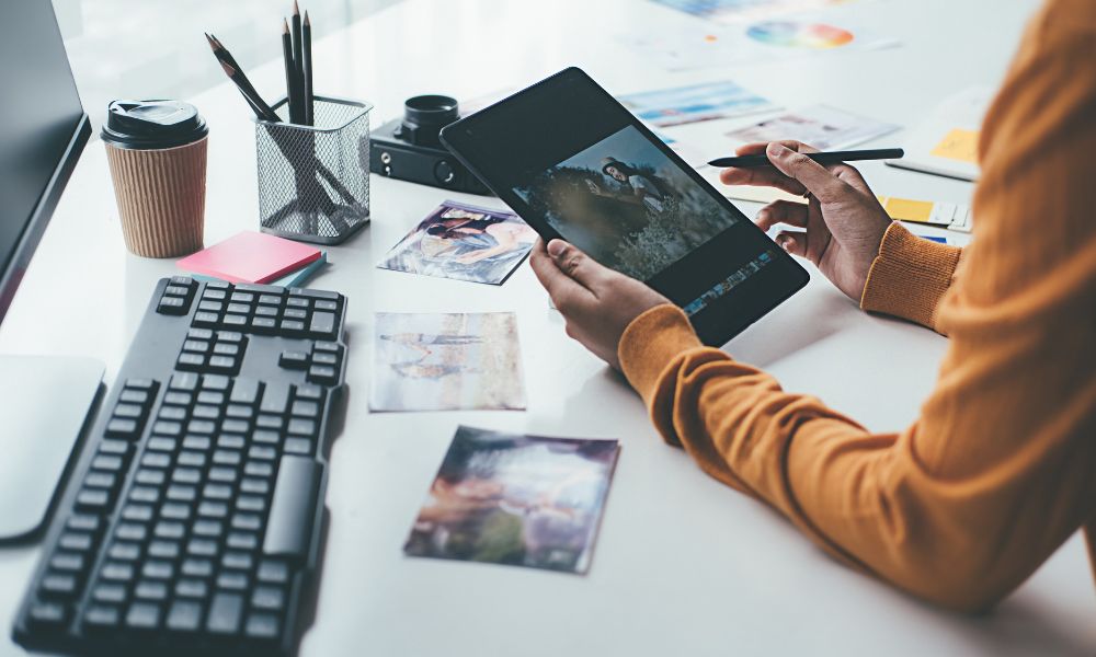 Social media advertising