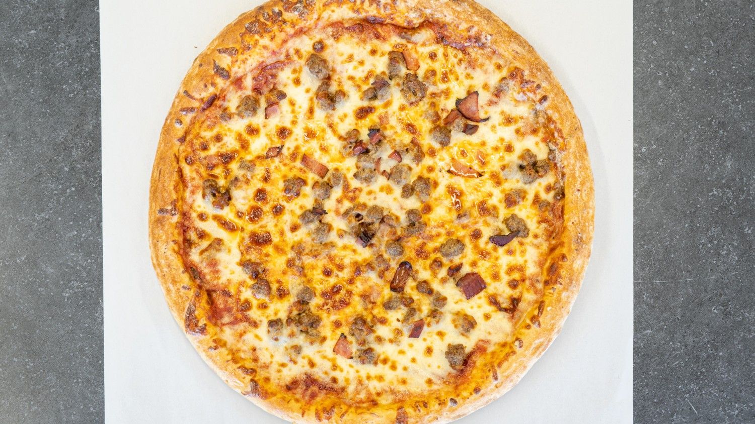 Meat Buster Pizza Roma Pizza