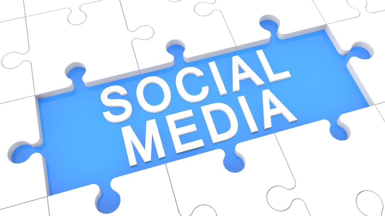 paid social media services